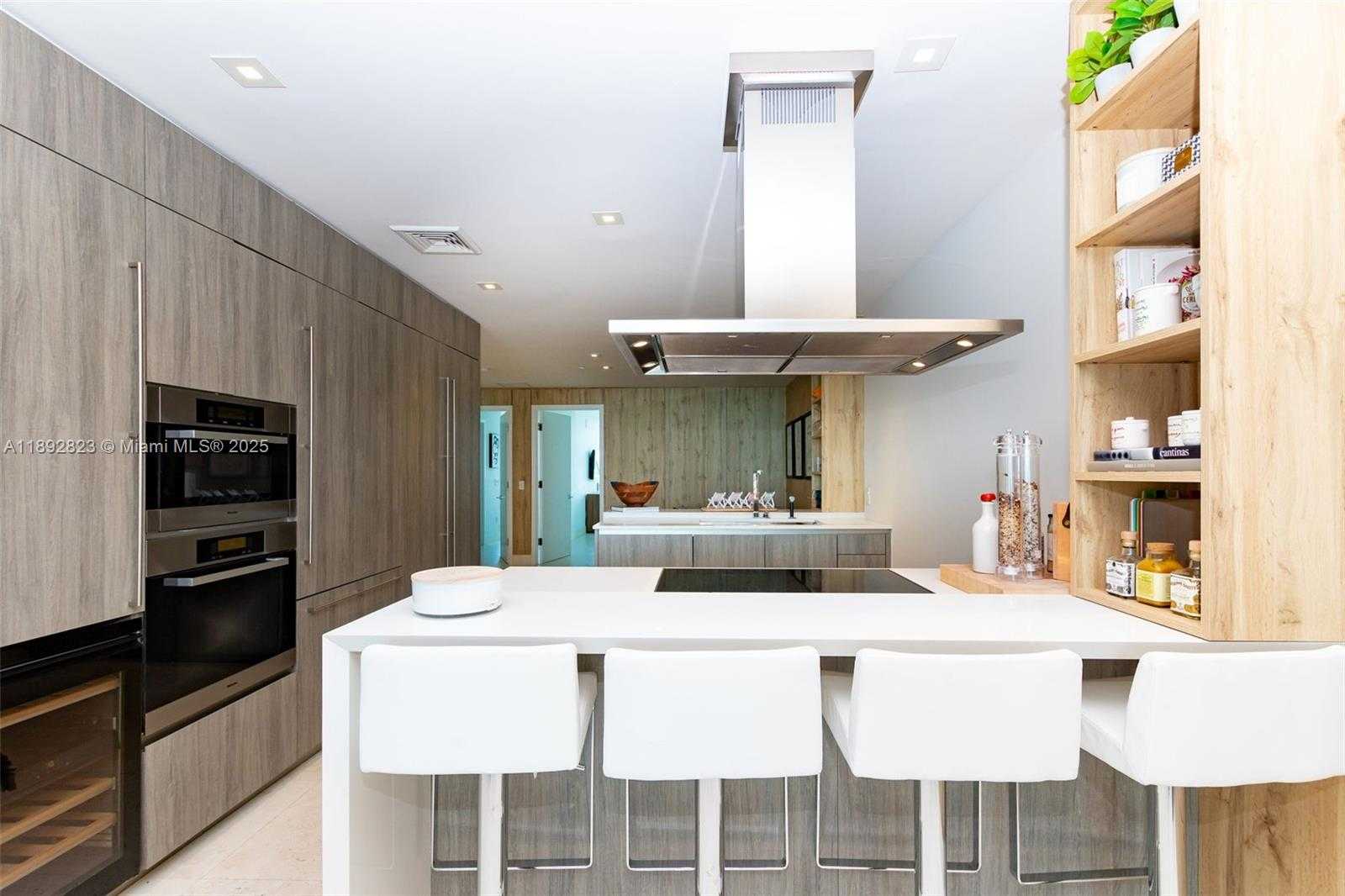 Small Image of 360 OCEAN DR #606S, Key Biscayne Number 9