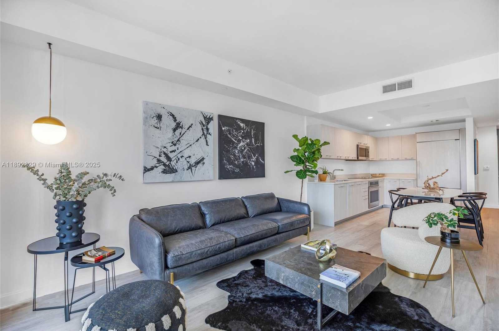 Small Image of 55 SOUTH WEST 9TH ST #3205, Miami Number 13