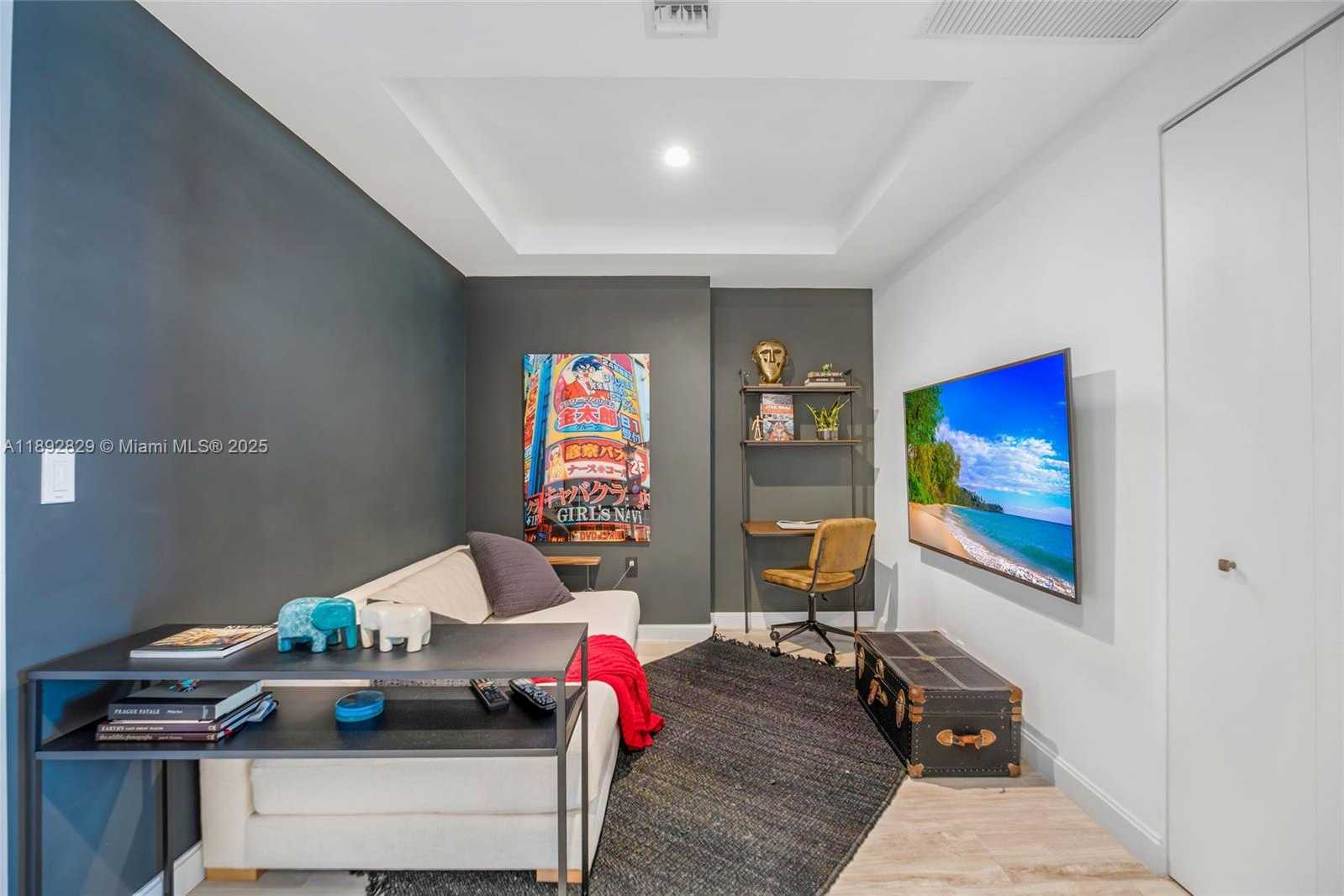 Small Image of 55 SOUTH WEST 9TH ST #3205, Miami Number 15