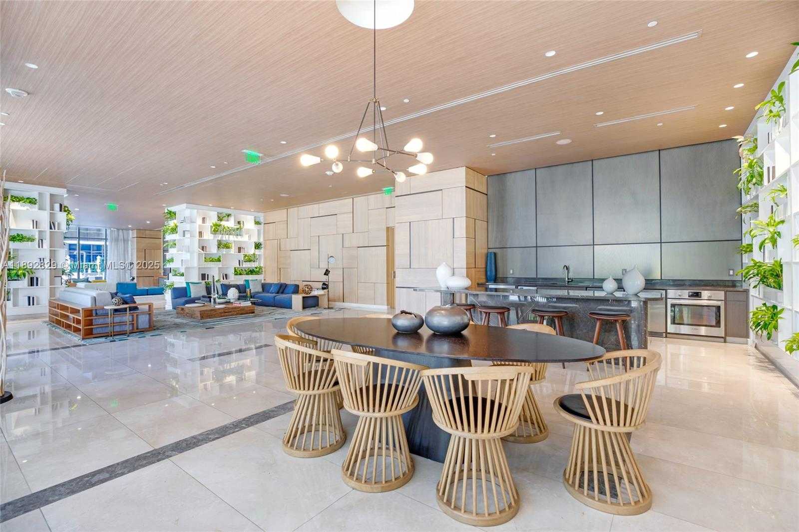 Small Image of 55 SOUTH WEST 9TH ST #3205, Miami Number 31