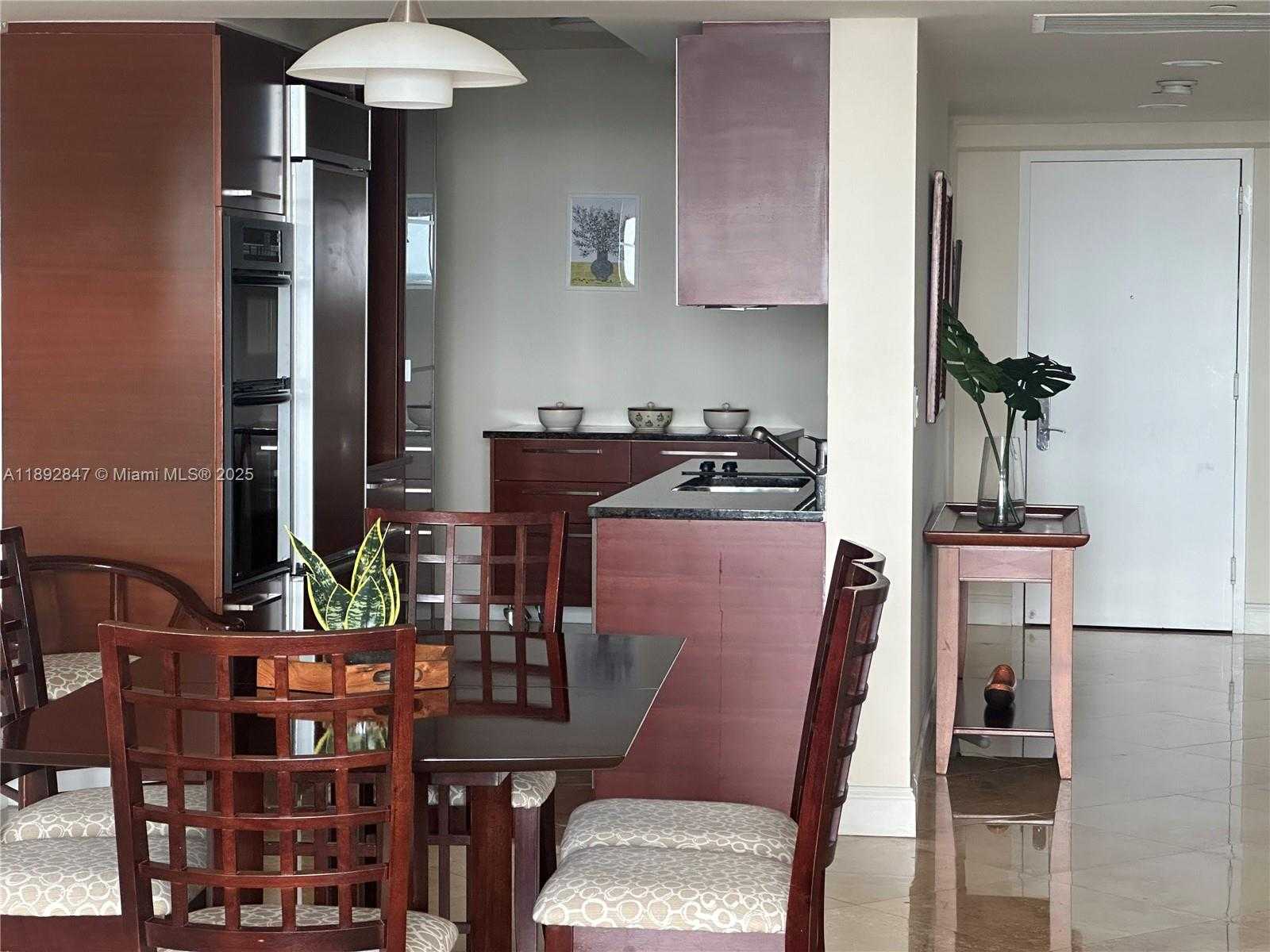 Small Image of 1800 SOUTH OCEAN DR #2707, Hallandale Beach Number 25