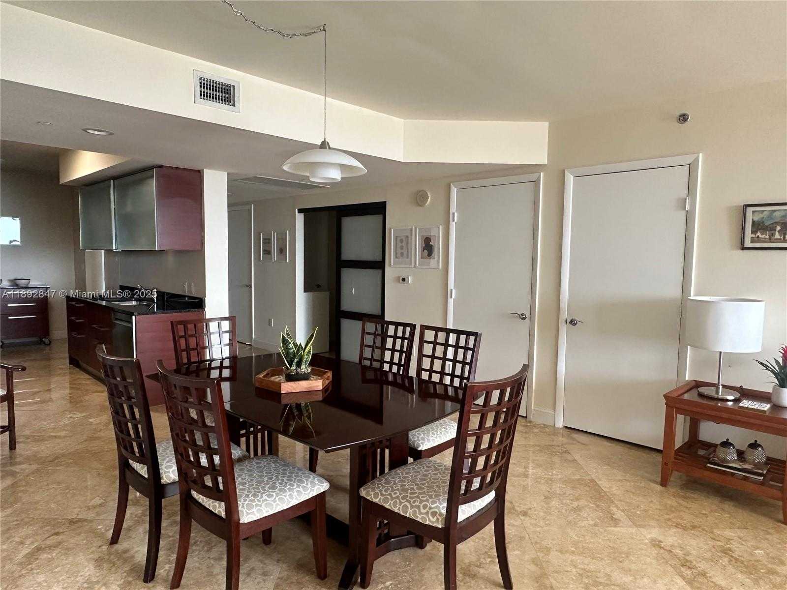 Small Image of 1800 SOUTH OCEAN DR #2707, Hallandale Beach Number 26