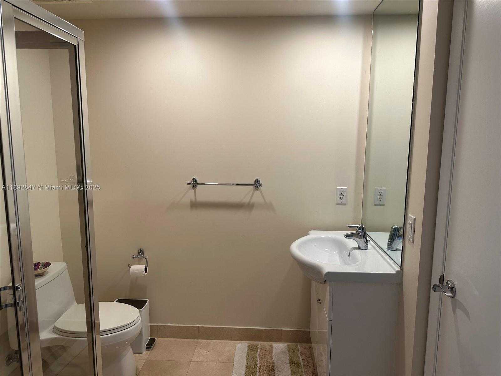 Small Image of 1800 SOUTH OCEAN DR #2707, Hallandale Beach Number 37