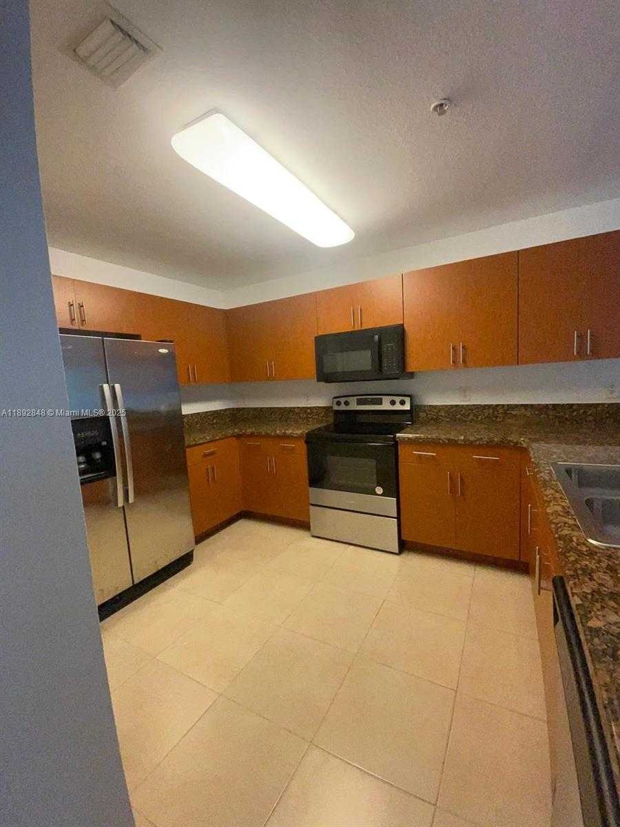 Small Image of 11202 NORTH WEST 83RD ST #221, Doral Number 3