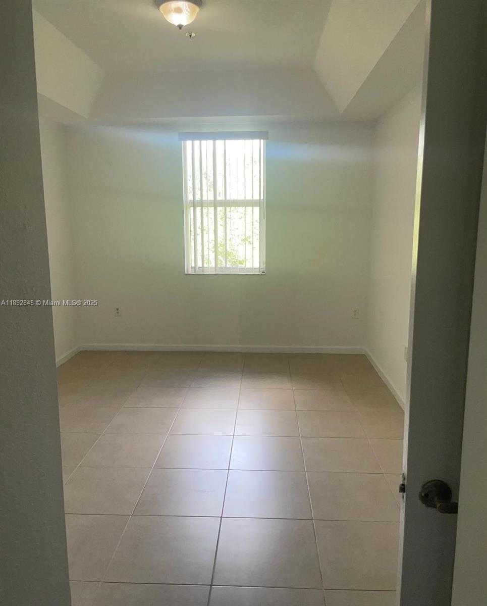 Small Image of 11202 NORTH WEST 83RD ST #221, Doral Number 4