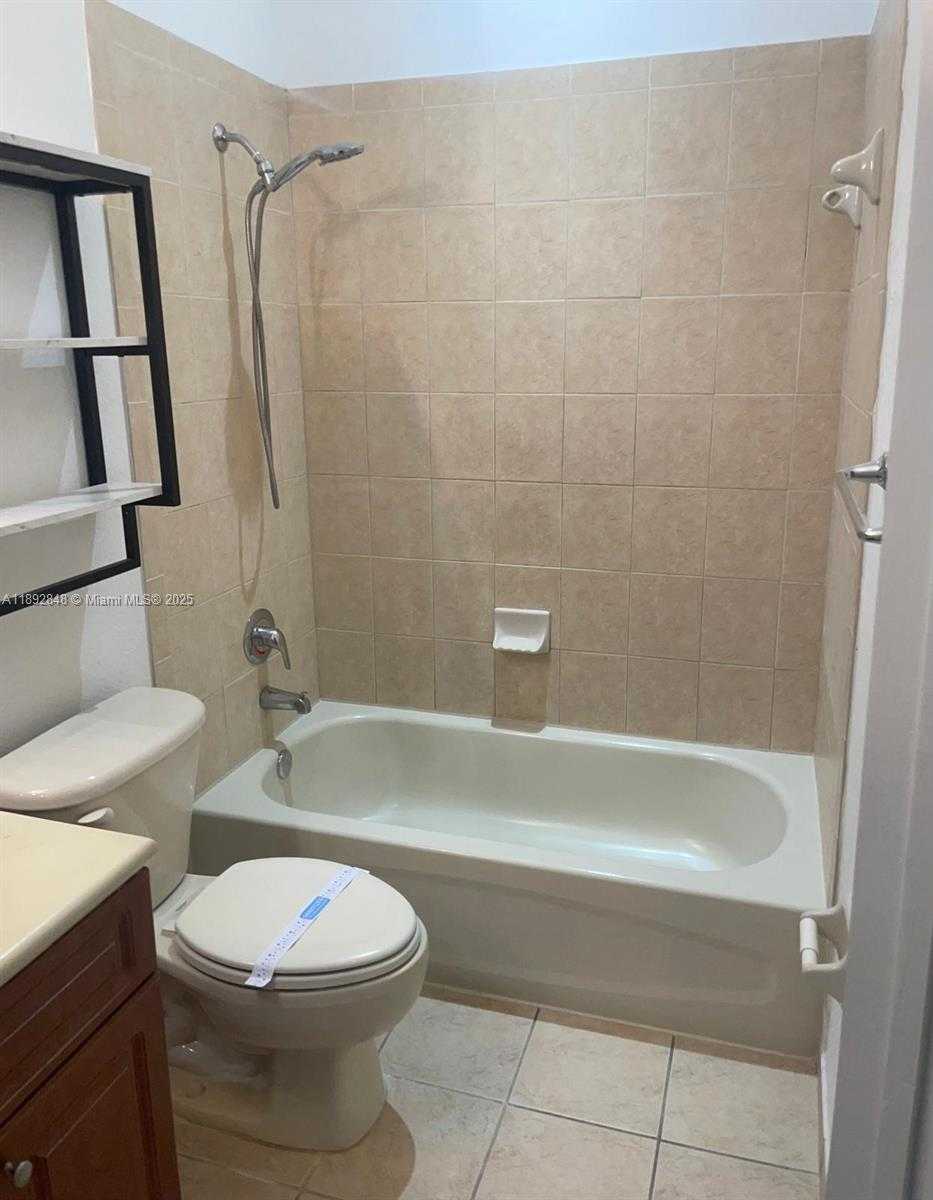 Small Image of 11202 NORTH WEST 83RD ST #221, Doral Number 7