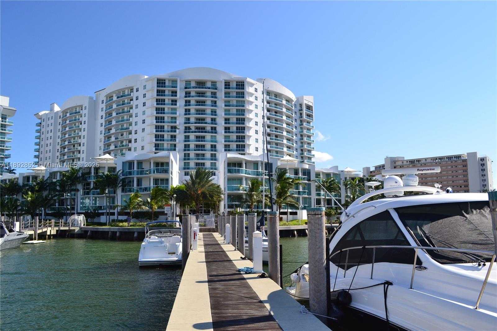 Small Image of 7900 HARBOR ISLAND DR #822, North Bay Village Number 18