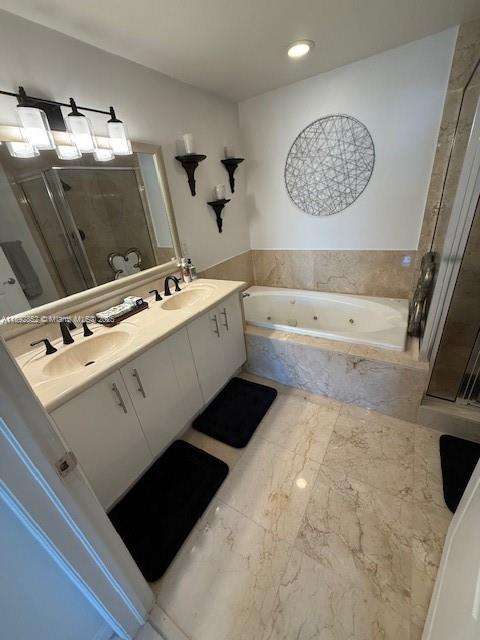 Small Image of 7900 HARBOR ISLAND DR #822, North Bay Village Number 26