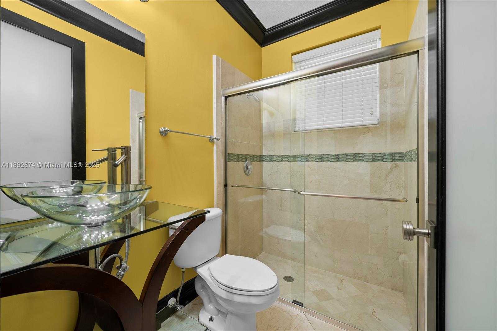 Small Image of 14130 SOUTH WEST 33RD CT, Davie Number 12