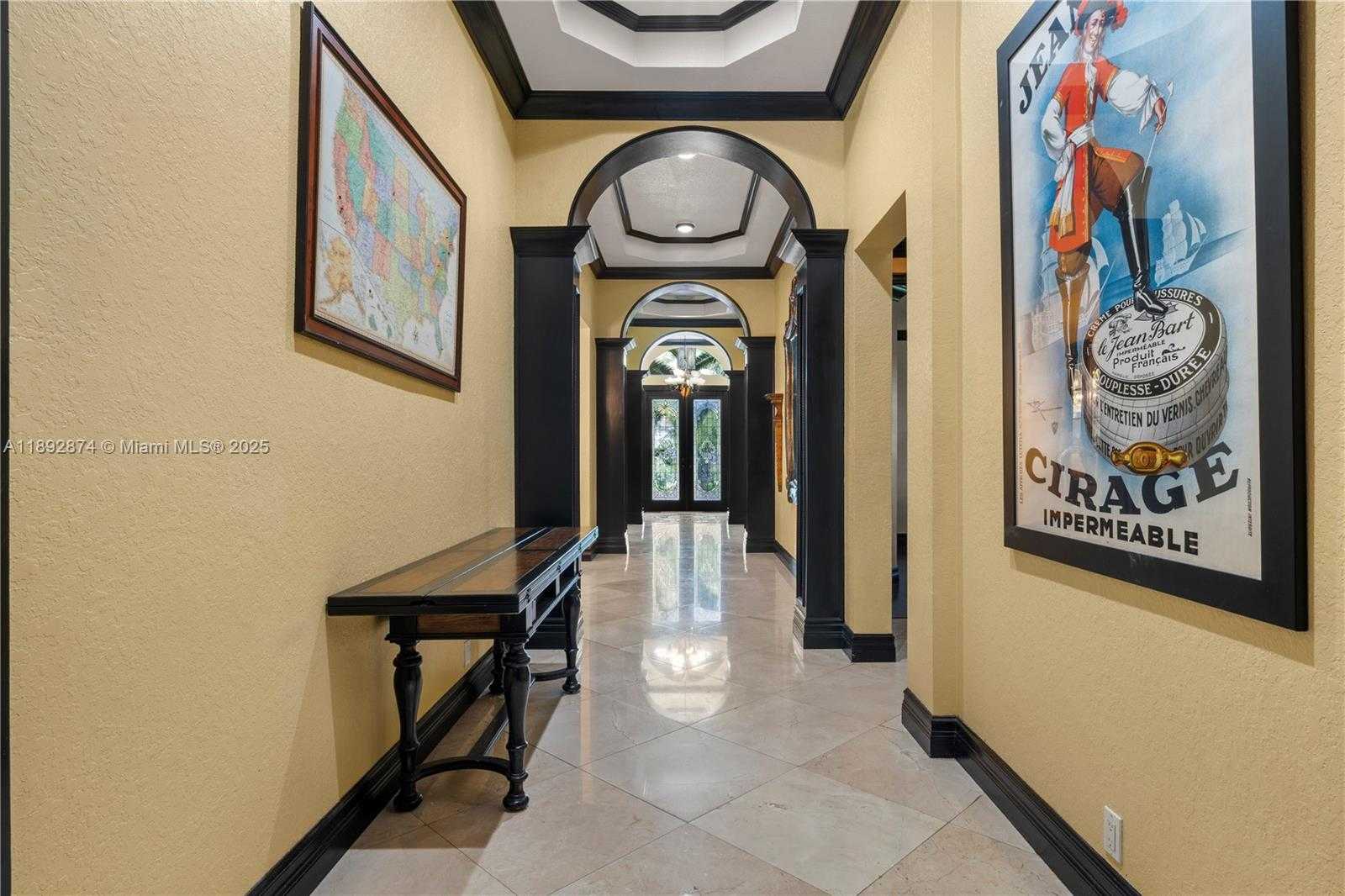 Small Image of 14130 SOUTH WEST 33RD CT, Davie Number 25