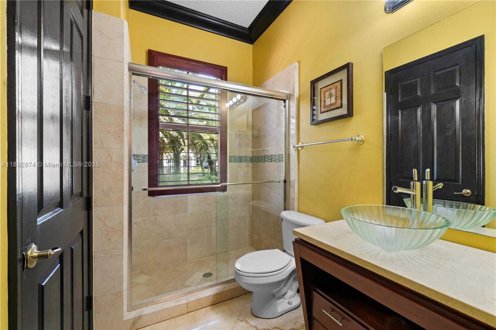 Small Image of 14130 SOUTH WEST 33RD CT, Davie Number 29