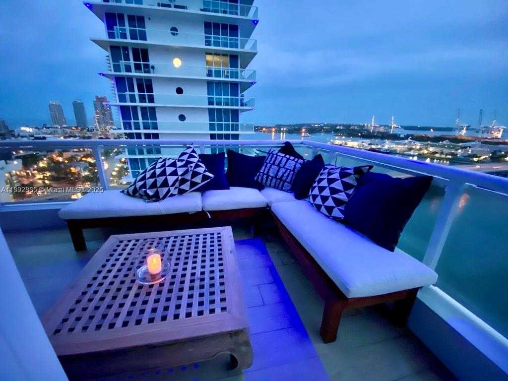 Small Image of 540 WEST AVE #2011, Miami Beach Number 6