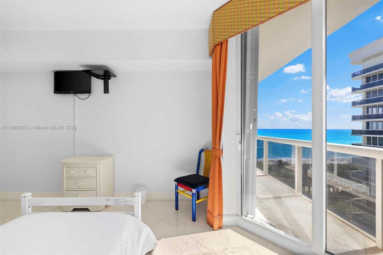 Small Image of Surfside Number 36