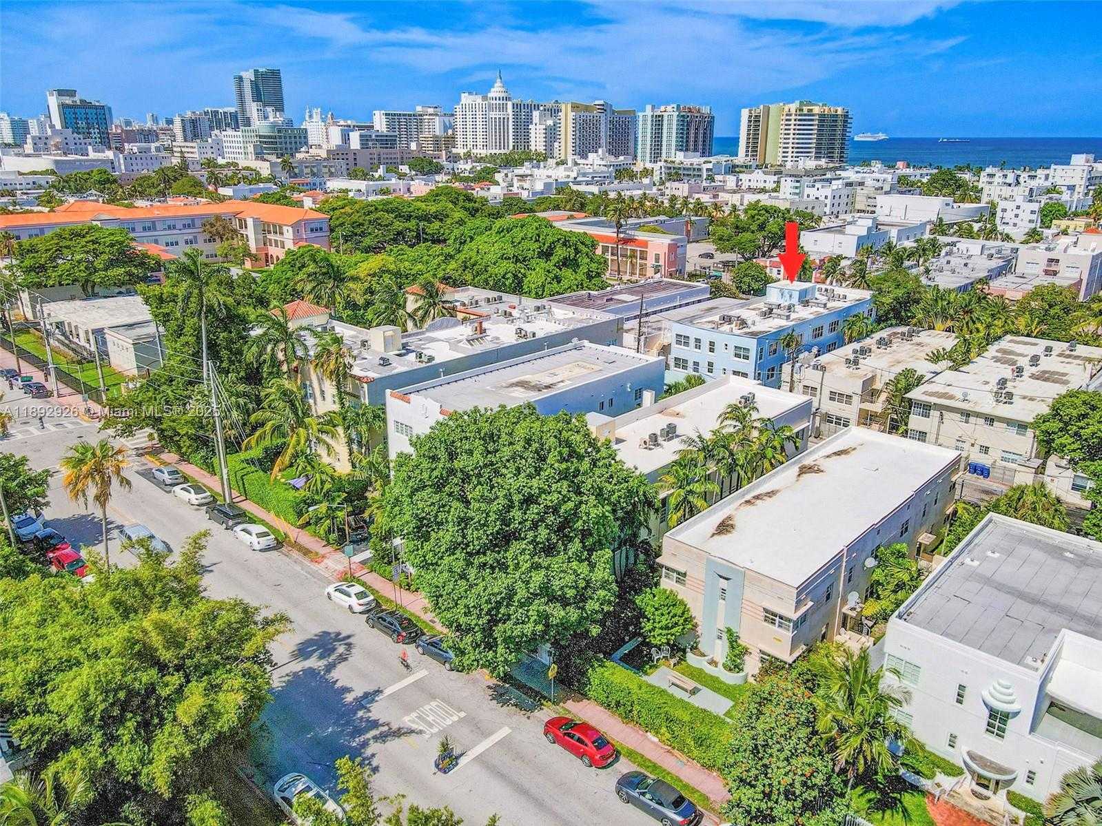 Small Image of 1342 DREXEL AVENUE #301, Miami Beach Number 18