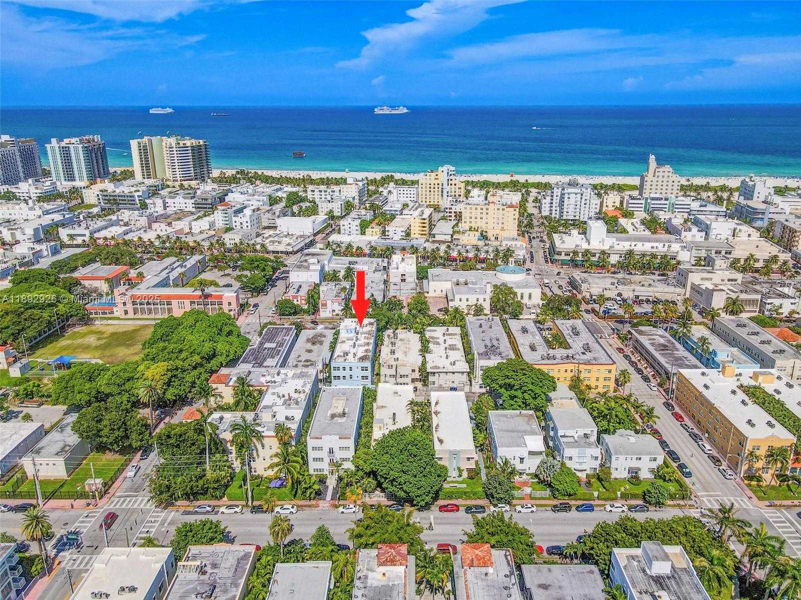 Small Image of 1342 DREXEL AVENUE #301, Miami Beach Number 19