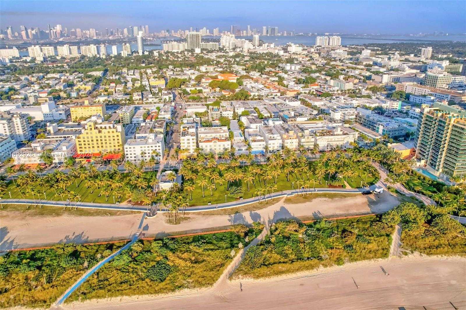 Small Image of 1342 DREXEL AVENUE #301, Miami Beach Number 26