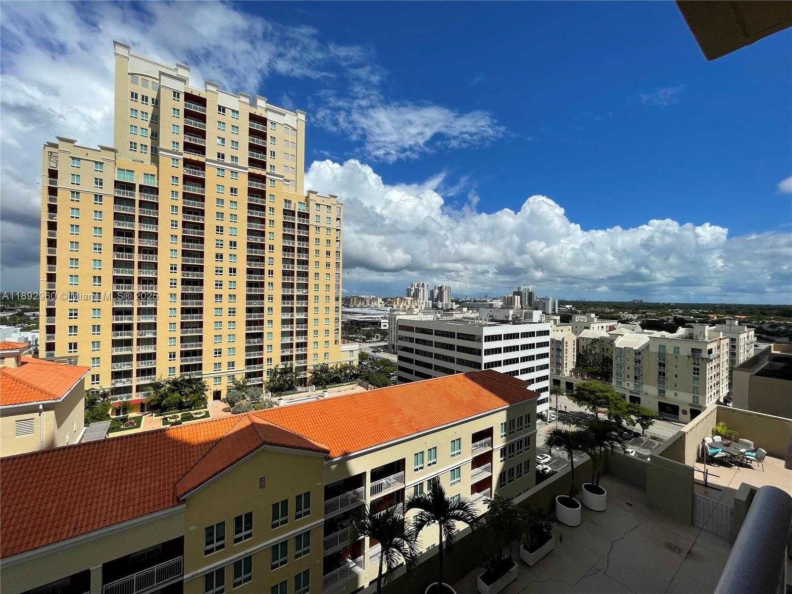 Small Image of 9066 SOUTH WEST 73RD CT #1009, Miami Number 30