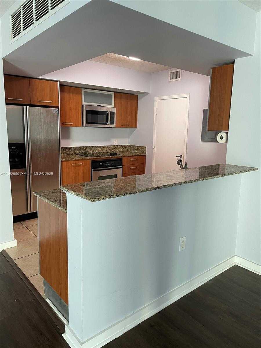 Small Image of 9066 SOUTH WEST 73RD CT #1009, Miami Number 4