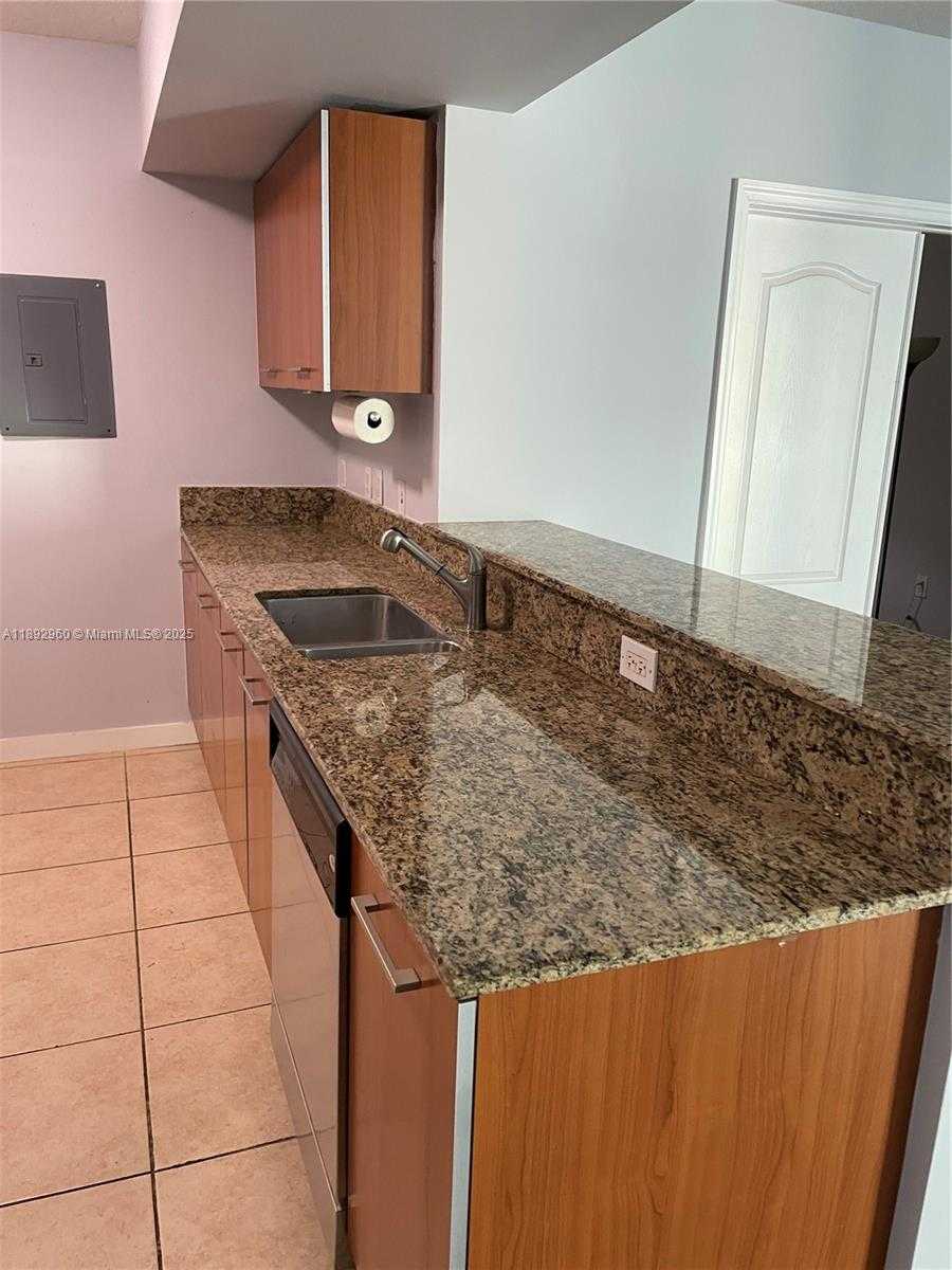 Small Image of 9066 SOUTH WEST 73RD CT #1009, Miami Number 5