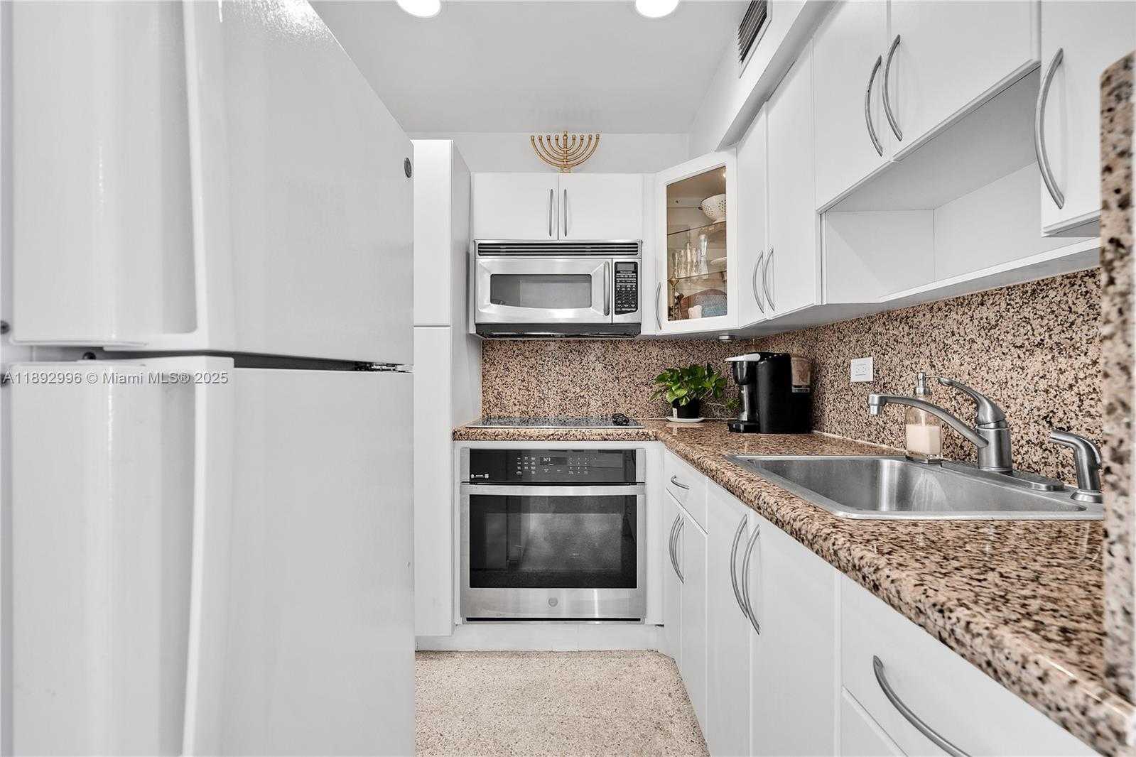 Small Image of 9700 EAST BAY HARBOR DR #305, Bay Harbor Islands Number 10