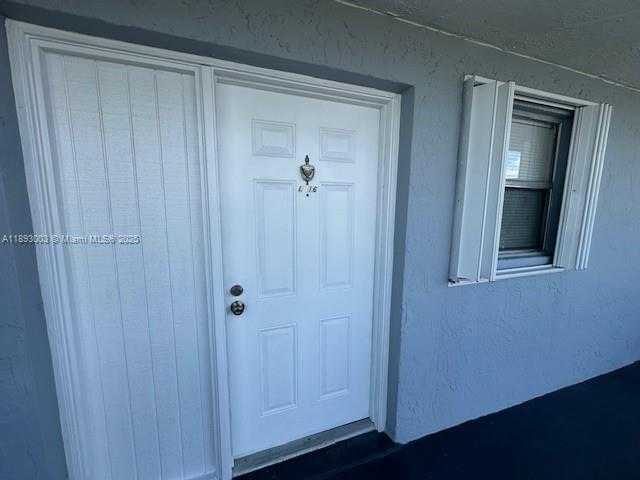 Small Image of 9375 FONTAINEBLEAU BLVD #L416, Miami Number 2
