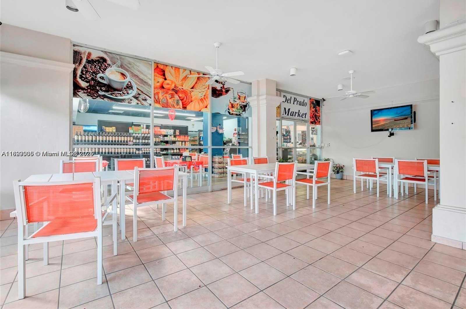 Small Image of 18071 BISCAYNE BLVD #302, Aventura Number 24