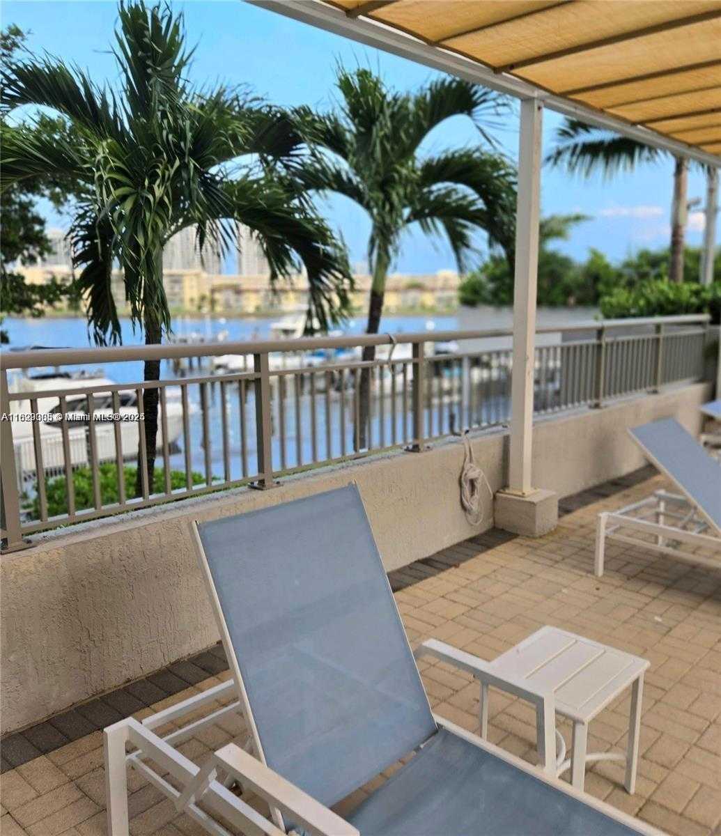 Small Image of 18071 BISCAYNE BLVD #302, Aventura Number 37