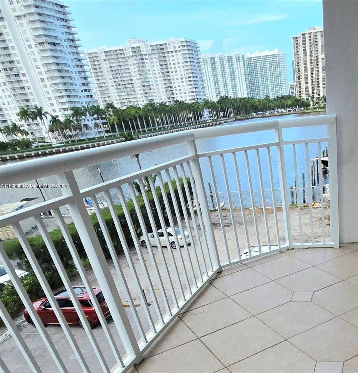 Small Image of 18071 BISCAYNE BLVD #302, Aventura Number 6