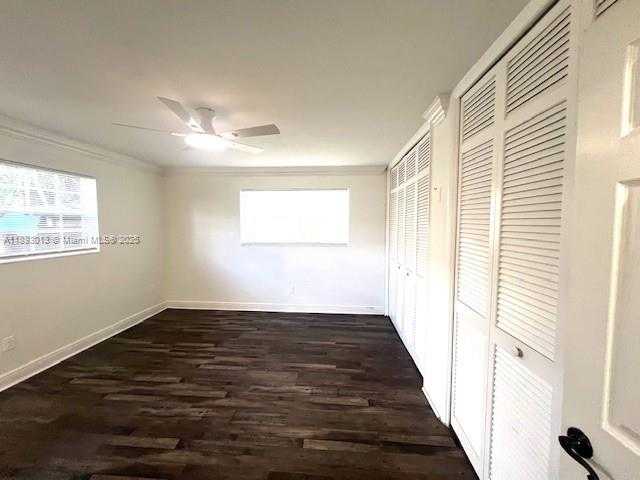 Small Image of 8831 NORTH WEST 10TH ST, Pembroke Pines Number 16