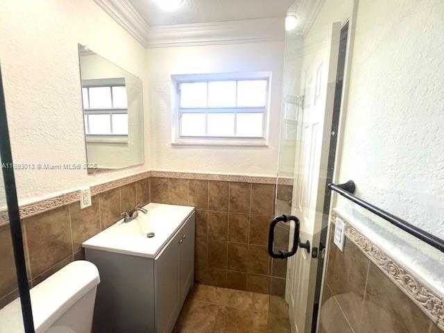 Small Image of 8831 NORTH WEST 10TH ST, Pembroke Pines Number 25