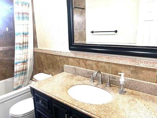 Small Image of 8831 NORTH WEST 10TH ST, Pembroke Pines Number 34