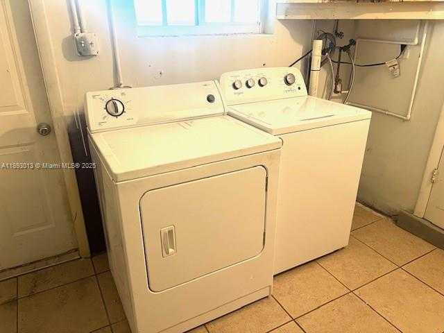Small Image of 8831 NORTH WEST 10TH ST, Pembroke Pines Number 44