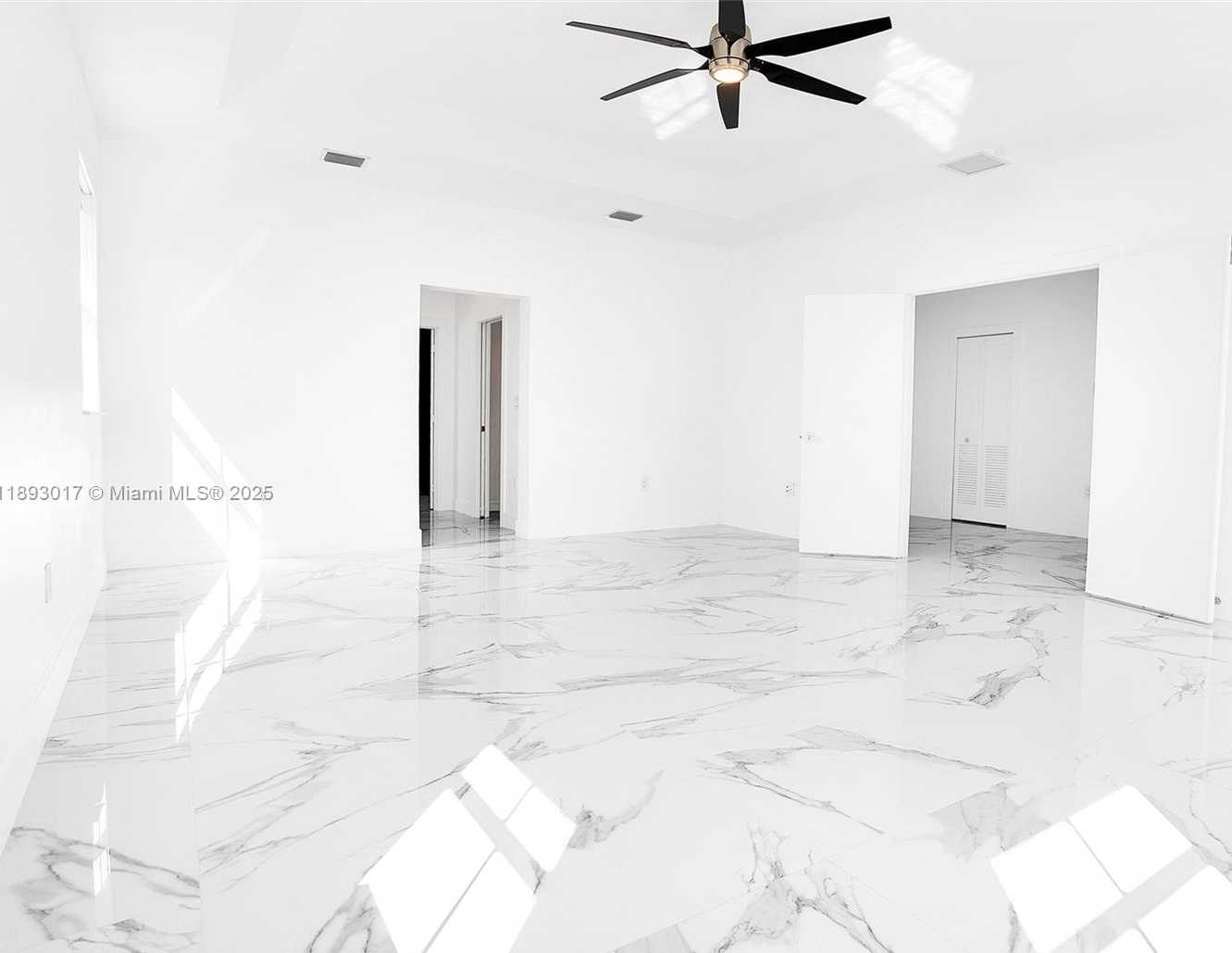 Small Image of 14532 SOUTH WEST 13TH TER, Miami Number 18