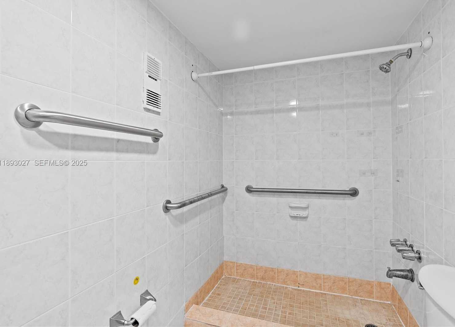 Small Image of 8501 NORTH WEST 8TH ST #106, Miami Number 16