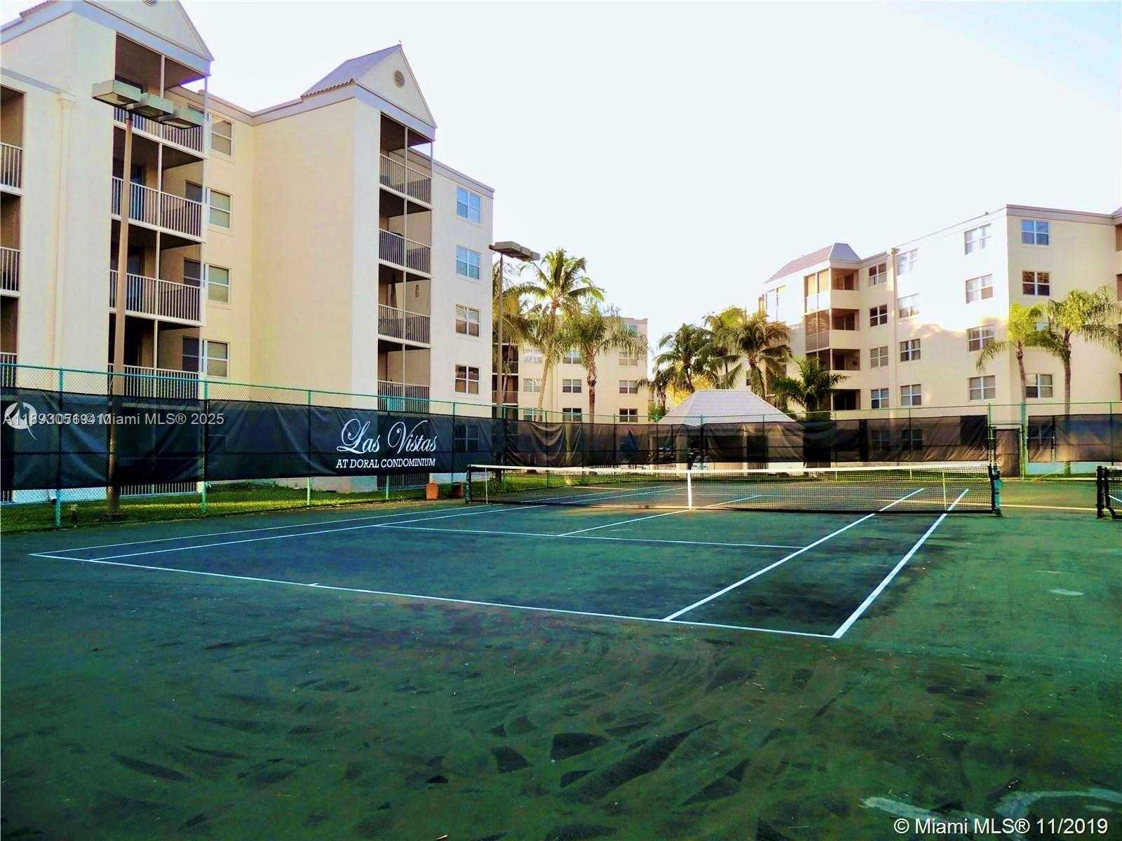 Small Image of 8290 LAKE DR #128, Doral Number 54
