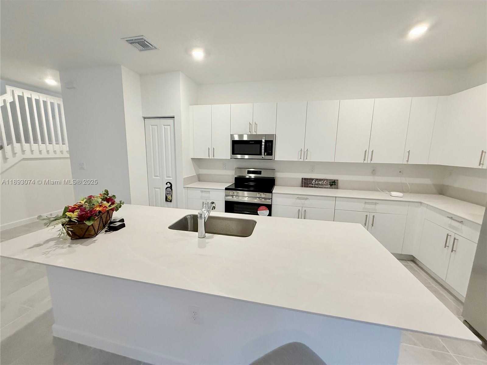 Small Image of 2760 SOUTH EAST 23RD AVE #2760, Homestead Number 3