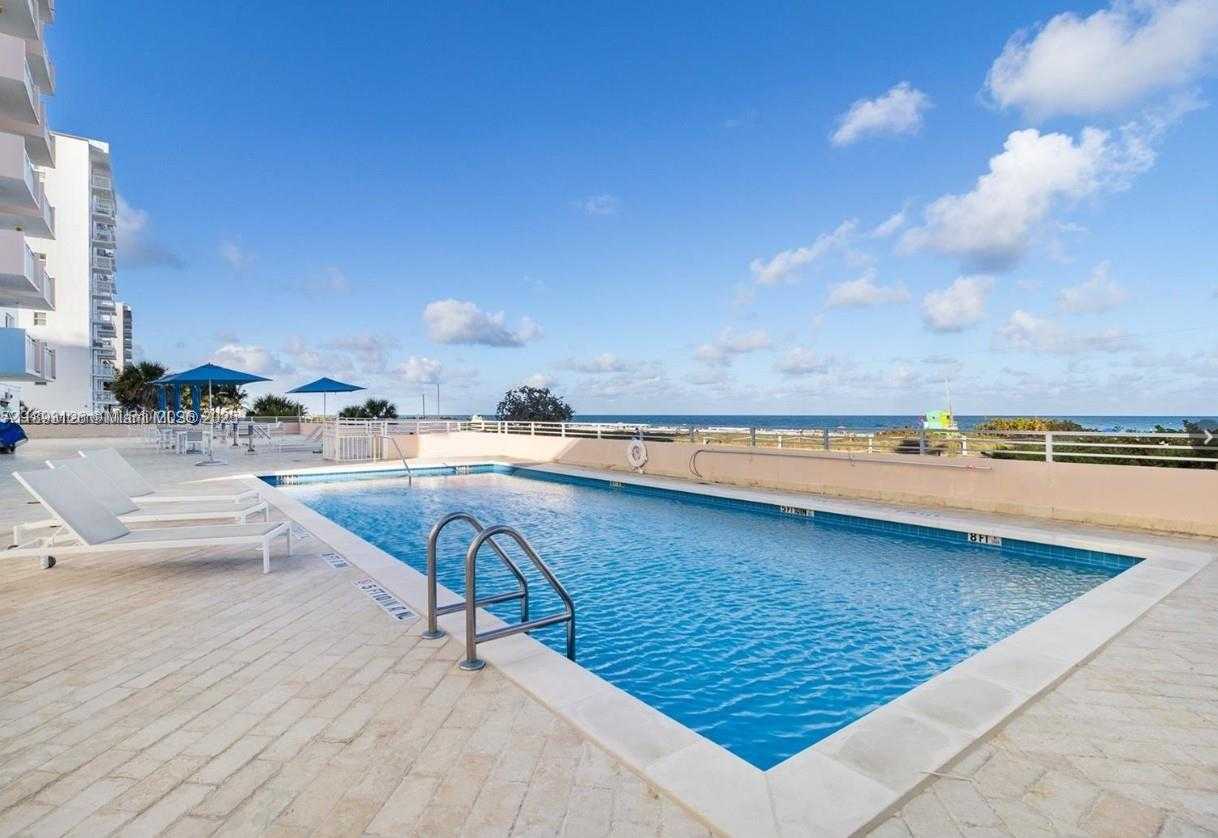 Small Image of 345 OCEAN DR #325, Miami Beach Number 18