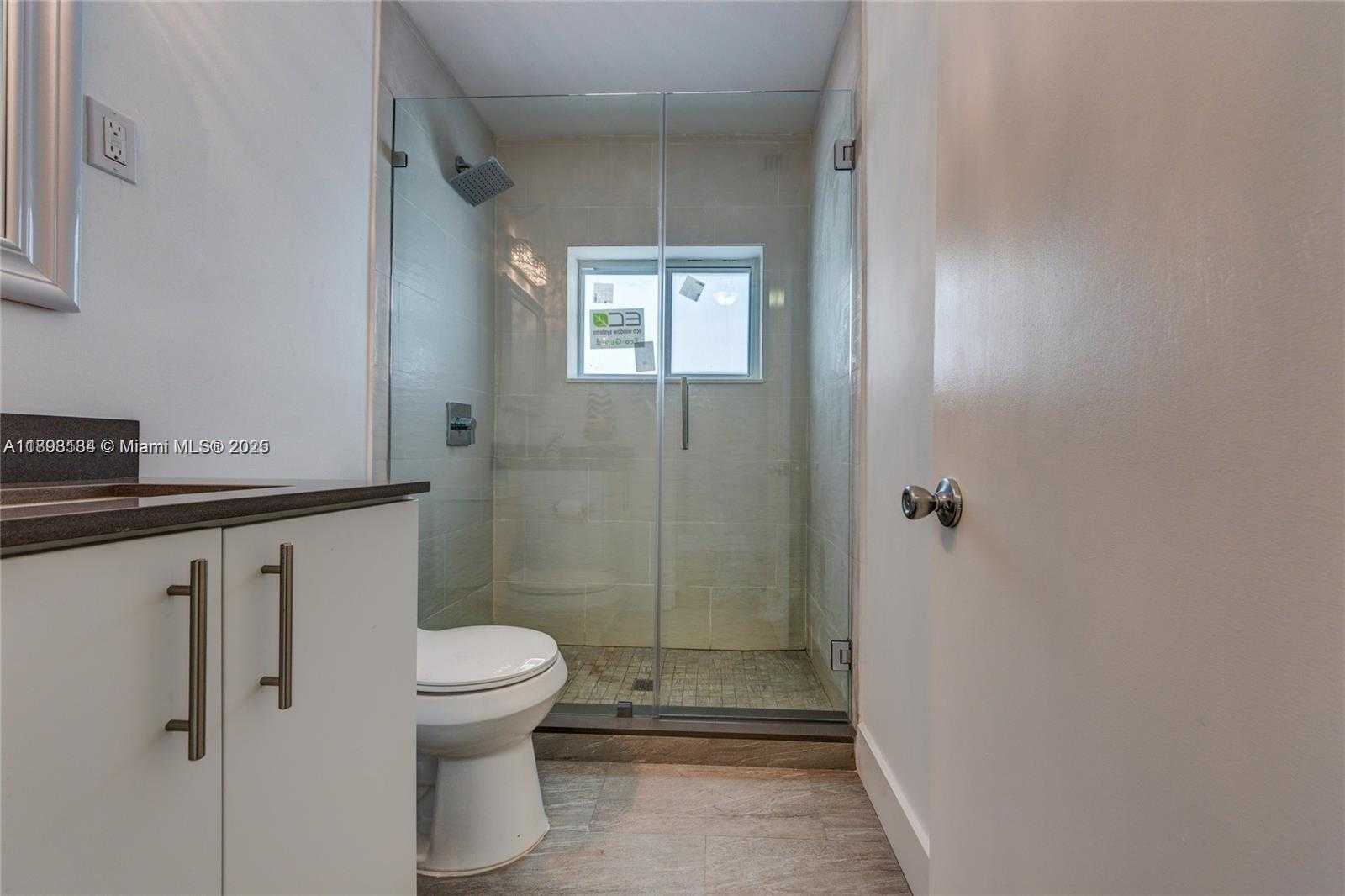 Small Image of 2363 SOUTH WEST 21ST TER, Miami Number 12
