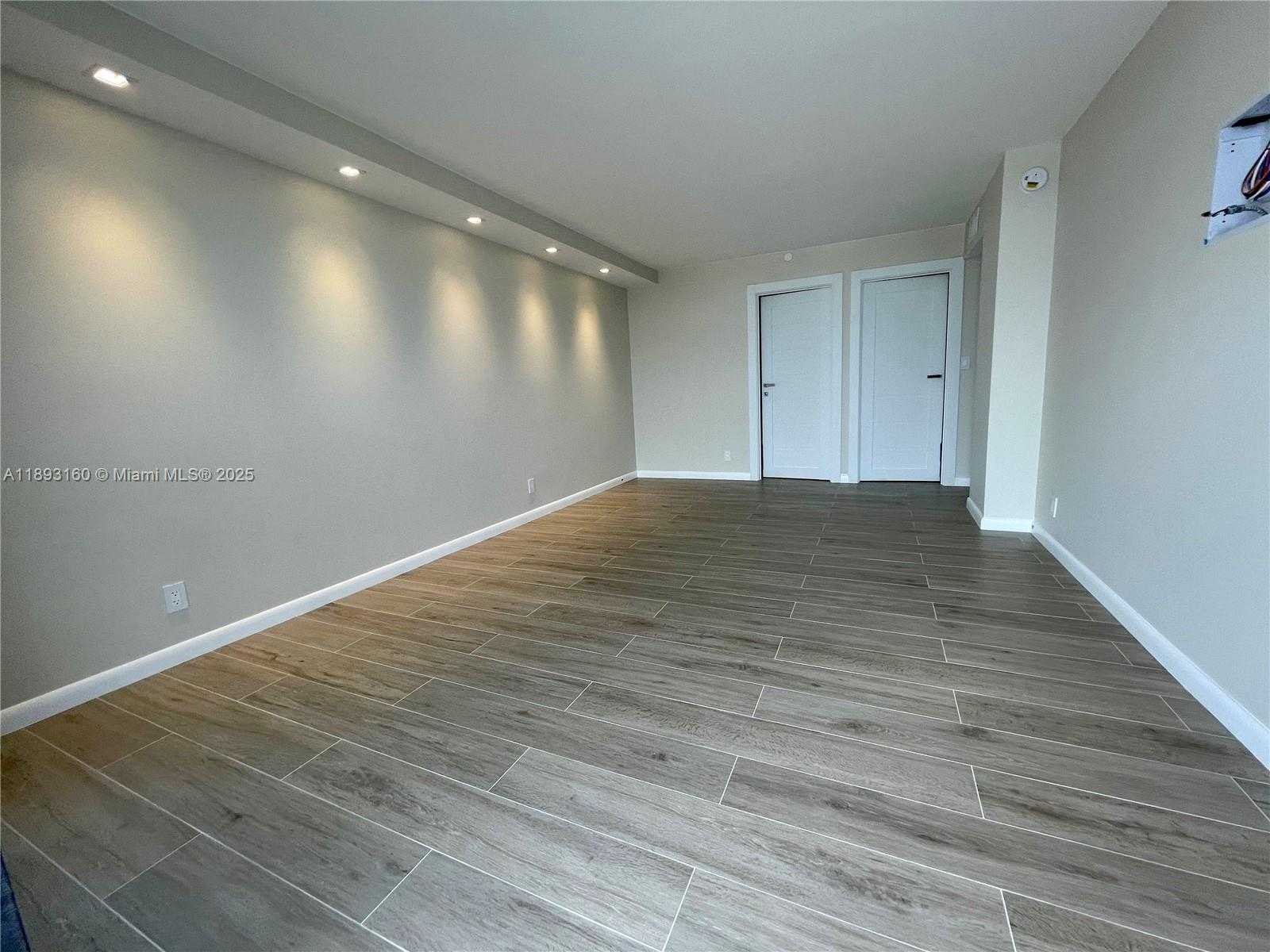 Small Image of 290 174TH ST #2108, Sunny Isles Beach Number 11
