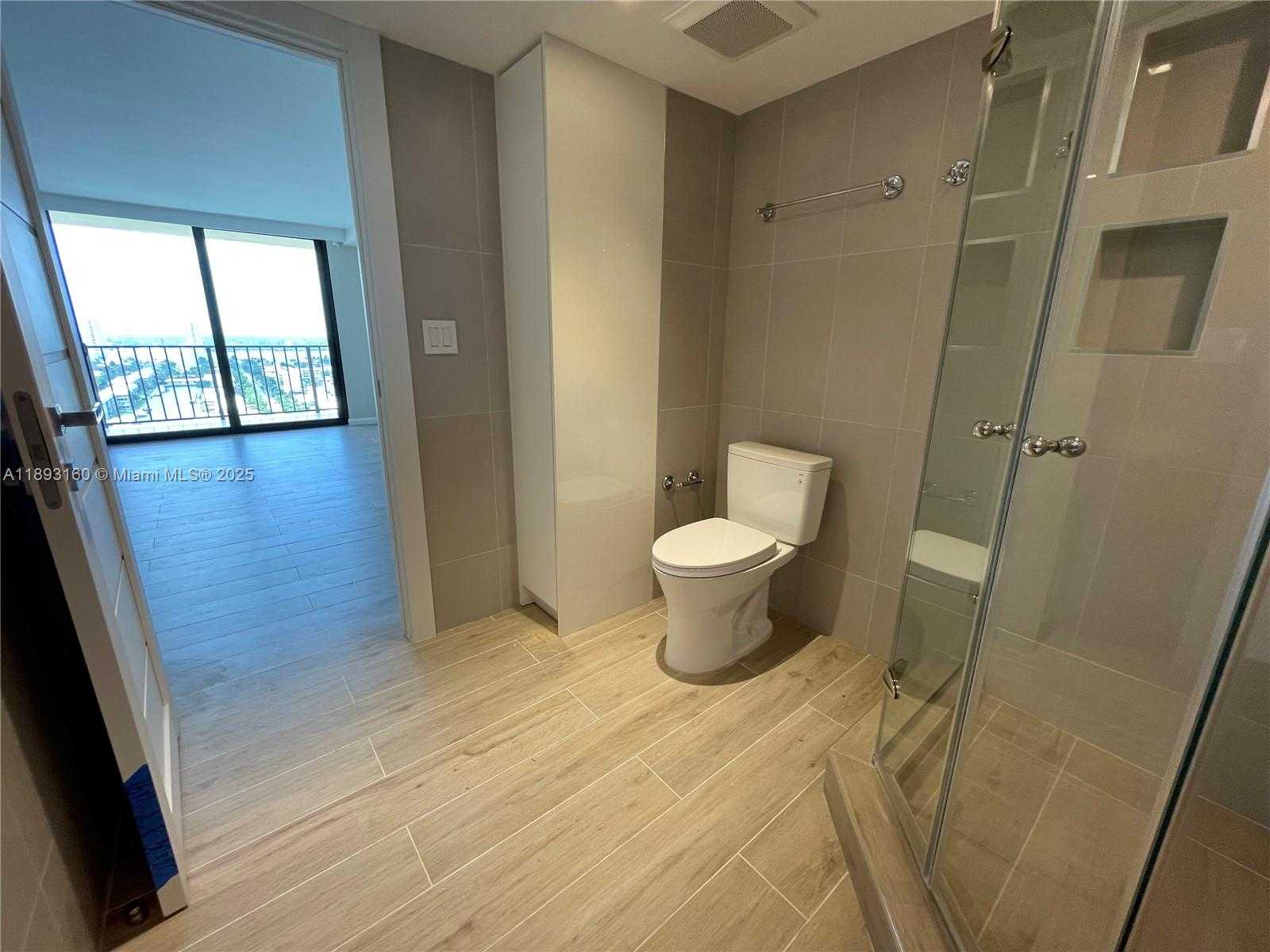 Small Image of 290 174TH ST #2108, Sunny Isles Beach Number 12