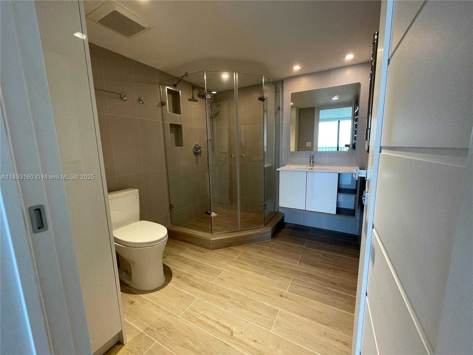 Small Image of 290 174TH ST #2108, Sunny Isles Beach Number 14