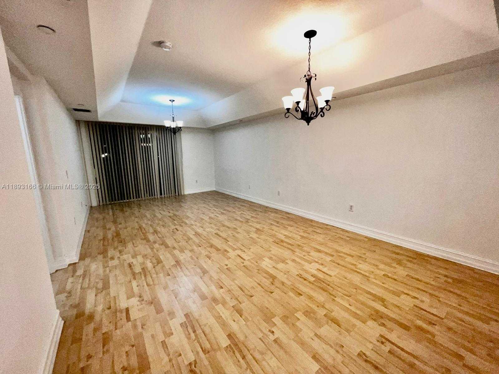 Small Image of 10700 NORTH WEST 66TH ST #411, Doral Number 14