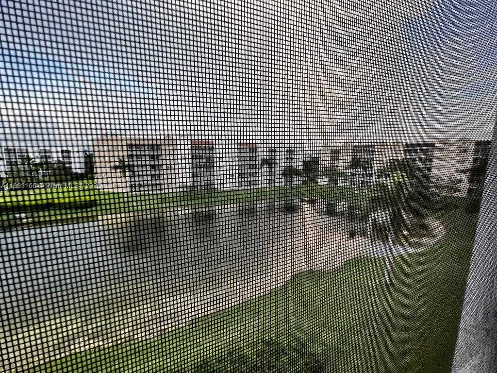 Small Image of 10700 NORTH WEST 66TH ST #411, Doral Number 16