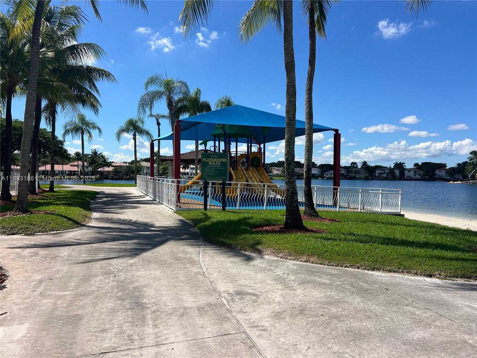 Small Image of 10700 NORTH WEST 66TH ST #411, Doral Number 22