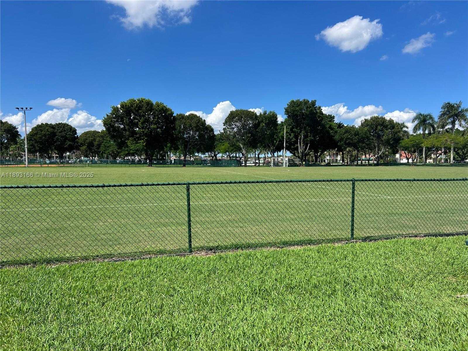 Small Image of 10700 NORTH WEST 66TH ST #411, Doral Number 36