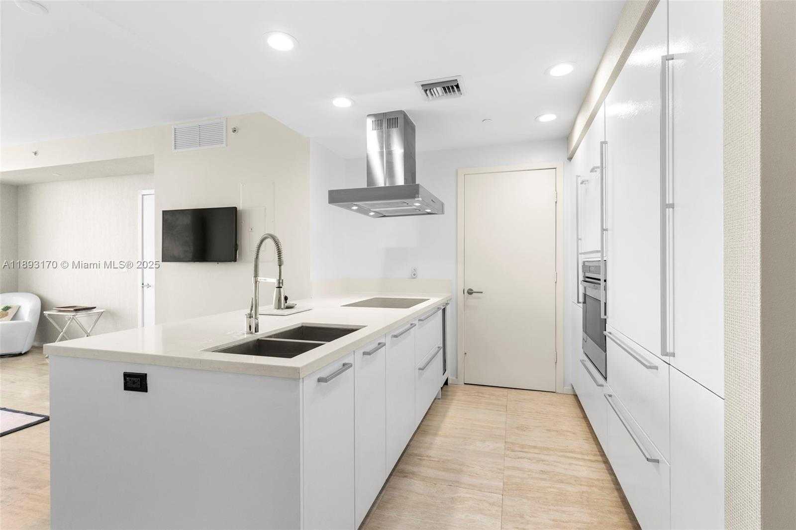 Small Image of 1445 16TH ST #1104, Miami Beach Number 5