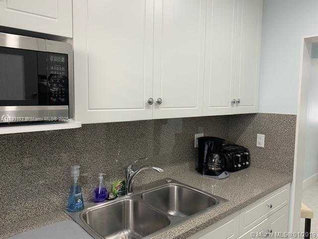 Small Image of 7921 ABBOTT AVE #5, Miami Beach Number 13