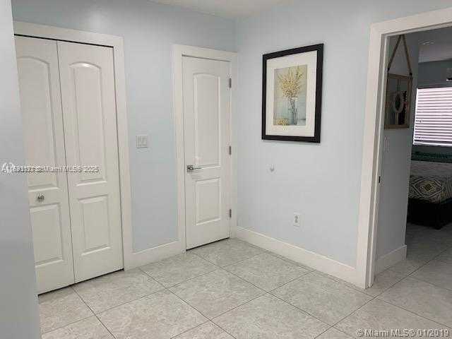Small Image of 7921 ABBOTT AVE #5, Miami Beach Number 16