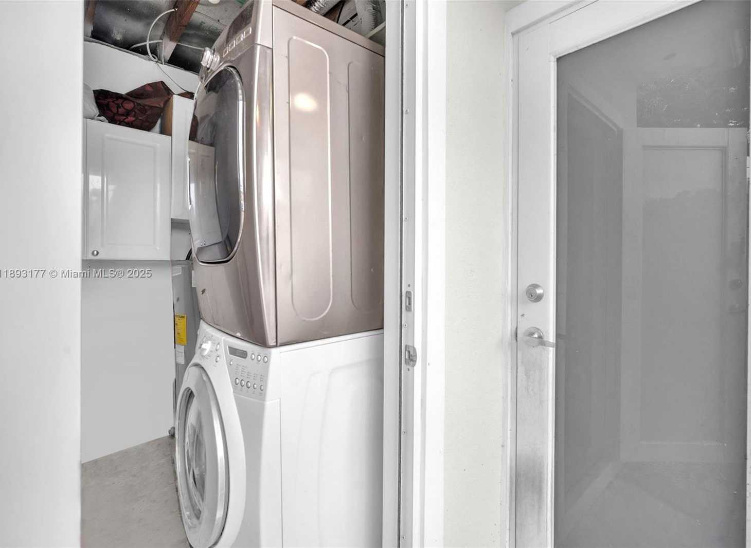 Small Image of 1381 NORTH EAST 152ND ST, North Miami Beach Number 15