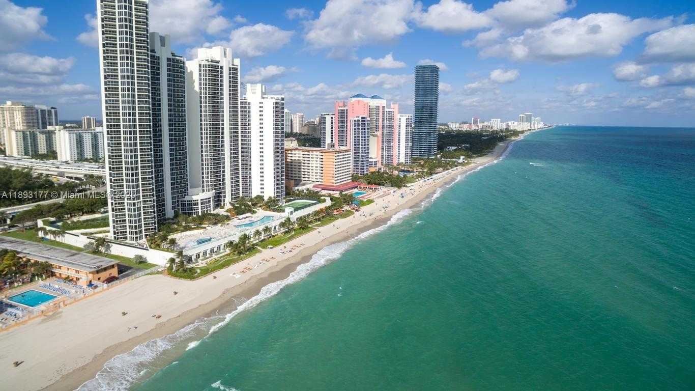 Small Image of 1381 NORTH EAST 152ND ST, North Miami Beach Number 24